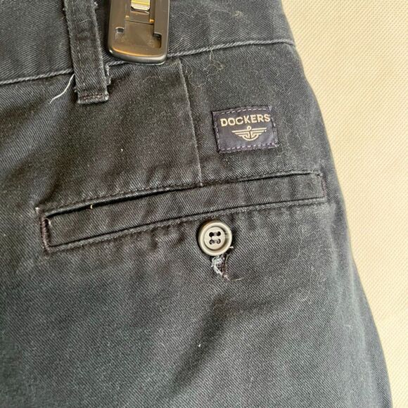 Dockers Pleated Front Casual Shorts Men's Size W40 - Picture 4 of 8